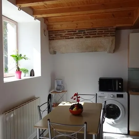 Apartment Le Four A Pains *